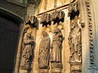 Doullens - Eglise Notre Dame - Facade - Statues (1)